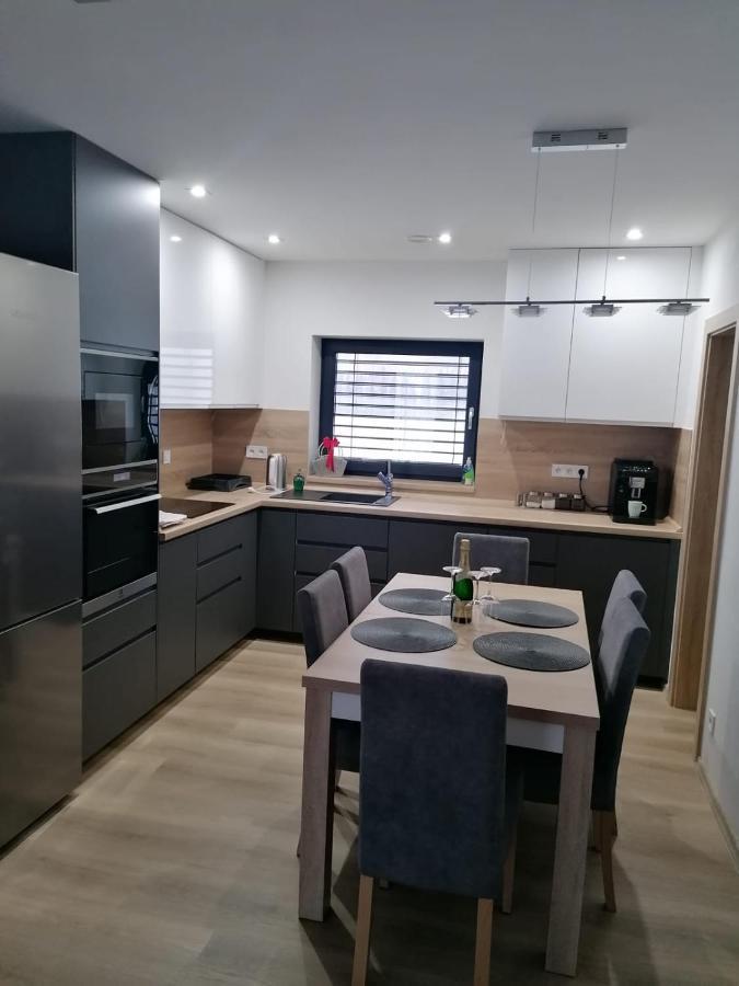 Villa Alex Veľka Lomnica Bagian luar foto
